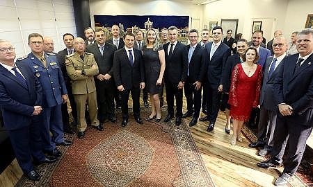 moises e daniela dao posse ao primeiro escalao do governo 20190102 2012300679