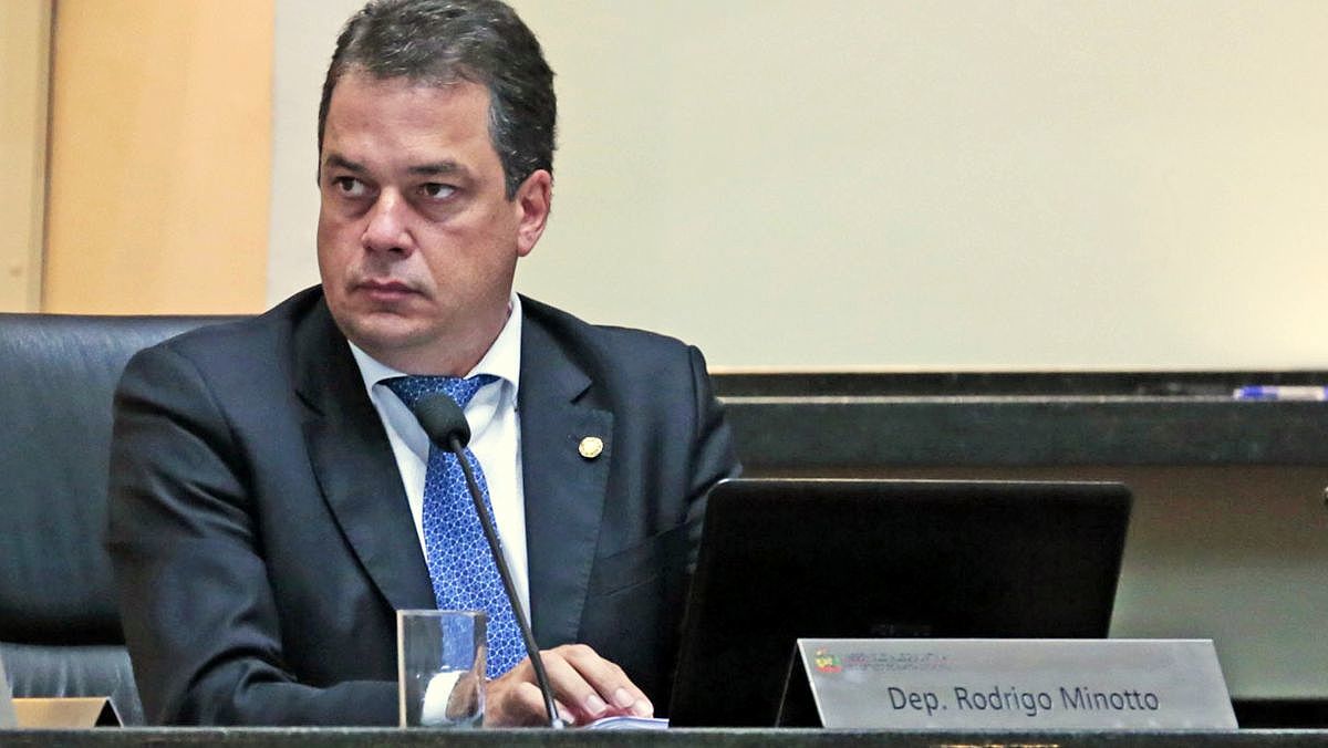 060219 plenario FQ 145