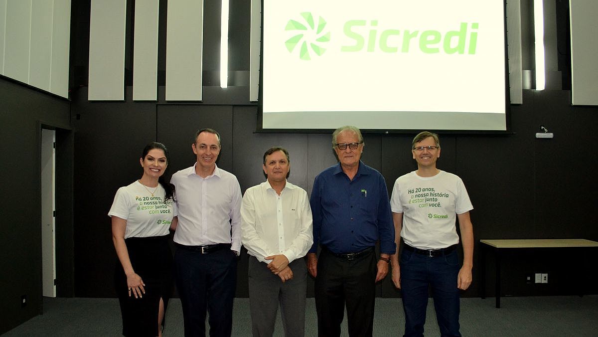 Dirigentes da Sicredi Sul SC Coletiva CrÃ©dito Daniela Soares