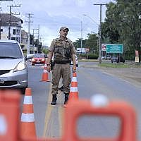 PM desencadeia operação policial com 32 homens e 16 viaturas em Forquilhinha 17 MG 0740