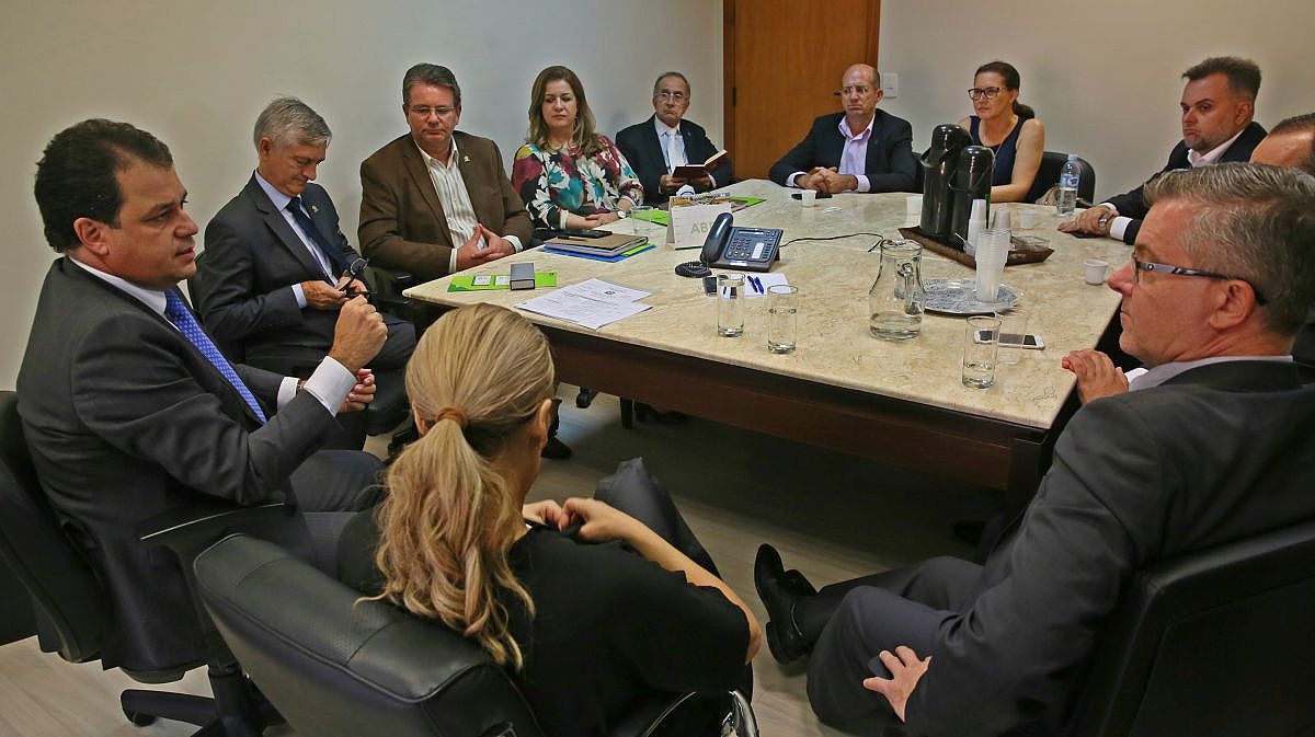 fotonoticia 020419 frente parlamentar universidades comunitarias FQ1