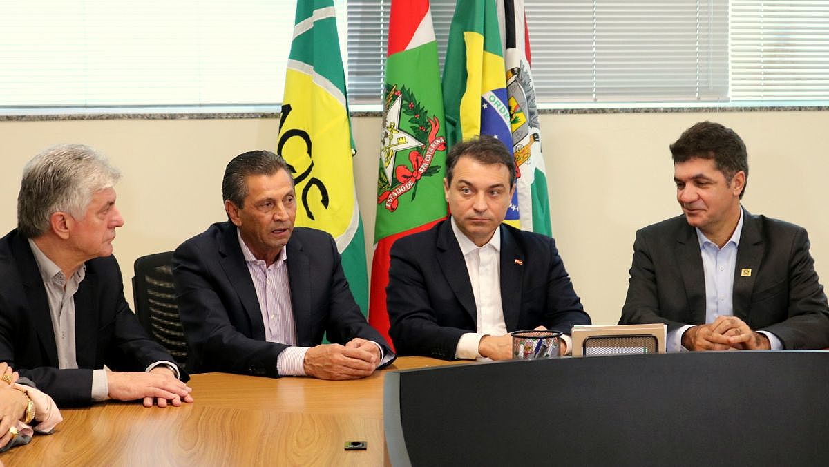 Frente Parlamentar 09