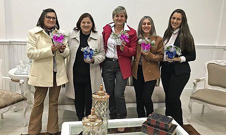 Mulheres convidadas para dividirem suas histórias