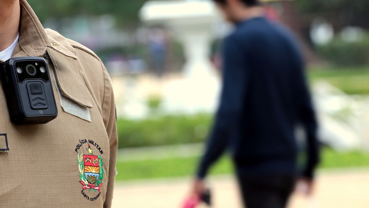 implantacao do projeto cameras policiais individuais 20190722 1994460085