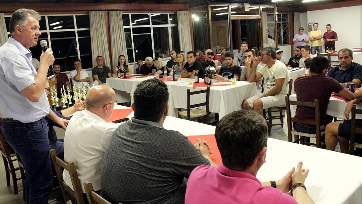 Premiação dos melhores da Taça Dilson Kammer 1