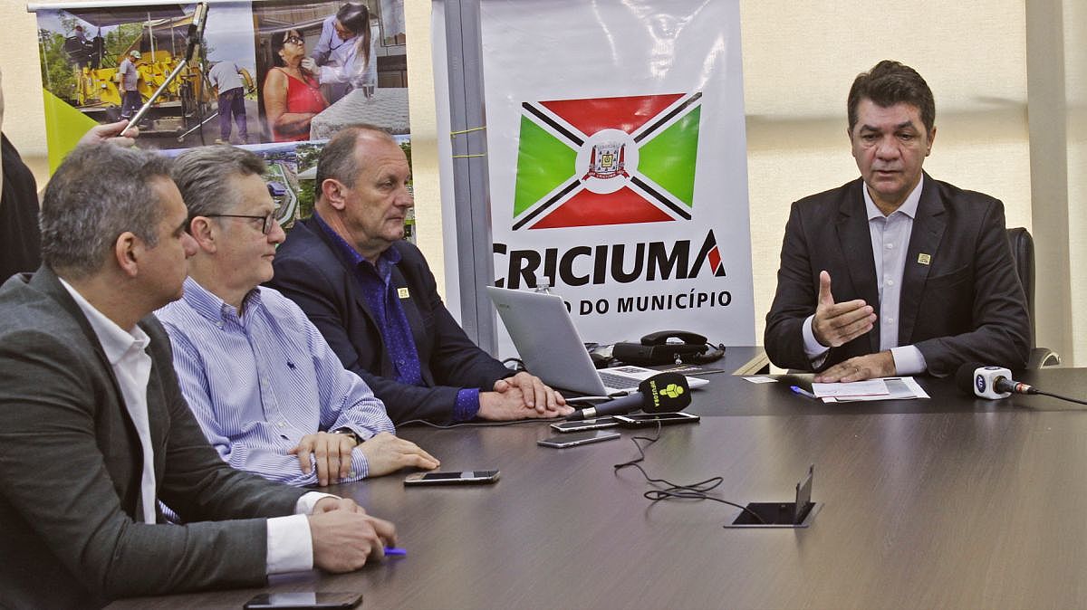 Coletiva sobre Meningite Foto Maria Henrique Leandro 12 1