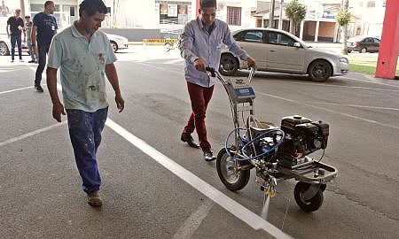 Novo equipamento sinalização horizontal Forquilhinha 21 1