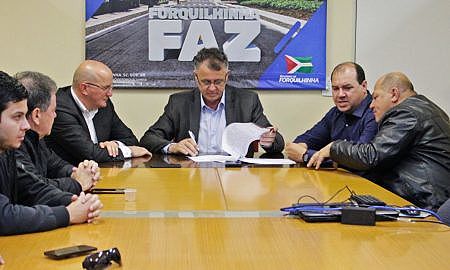 Ordem de serviço de mais 11 ruas em Forquilhinha 25 1