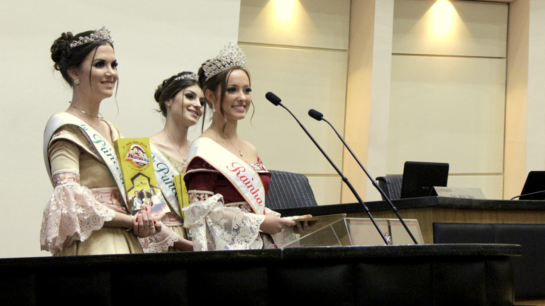 Corte da Heimatfest na Alesc 116