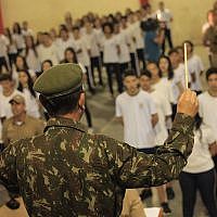 Fibra Jovem: projeto da PM devolve sensação de segurança à E.E.B. Natálio Vassoler 155 Fibra Jovem 33