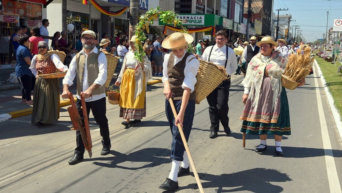 Heimatfest Forquilhinha Everton Foto Imagem 11