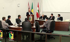 Juliano tribuna 1