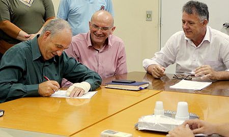 Adenor Pola na Secretaria de Governo de Forquilhinha 23