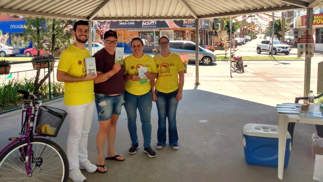 Orientações de prevenção à dengue Vigilância de Forquilhinha 1