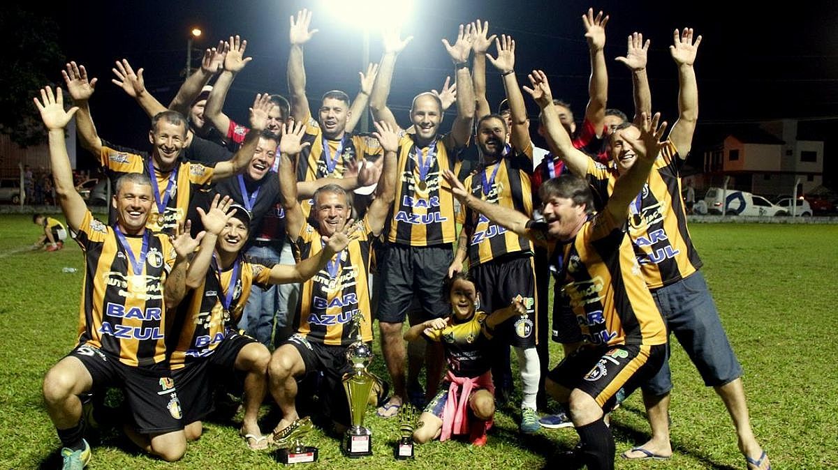 Ouro Negro Campeão no Quarentão Suíço