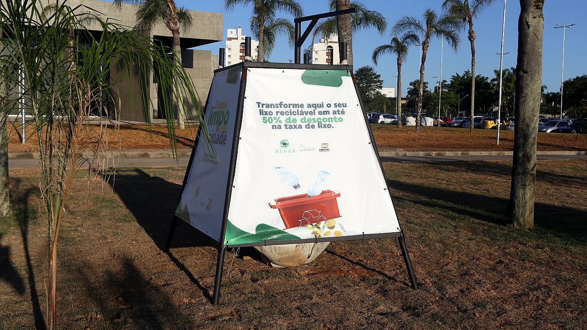 Jogue limpo com sua cidade Foto Arquivo Decom 2