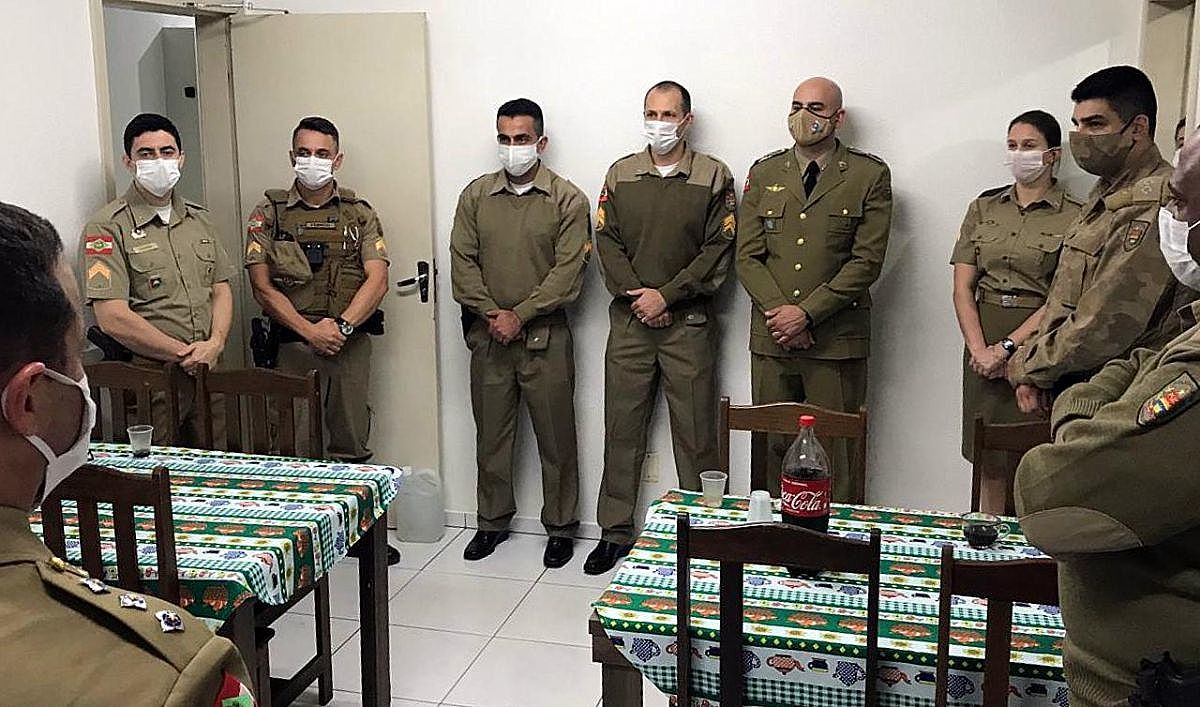 Tenente Fiorillo é o novo comandante da 4ª Companhia da Polícia Militar 8 WhatsApp Image 2020 05 25 at 21.38.10