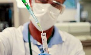 testes de vacina 20200615 1852428858