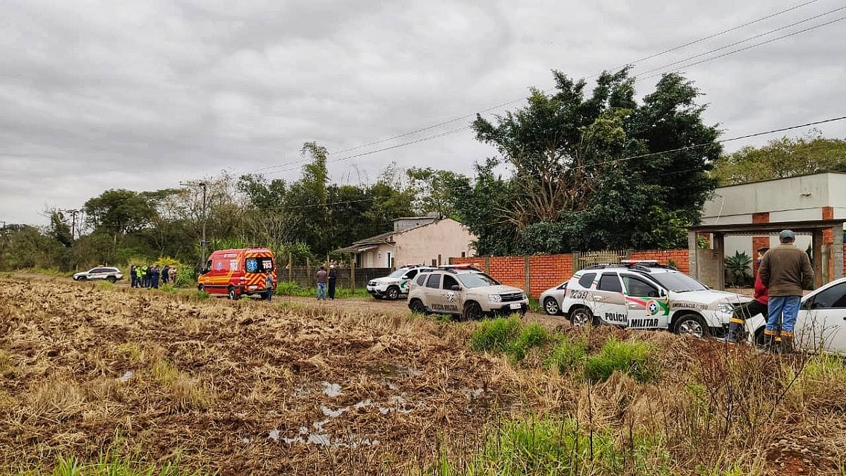 386dab6f 37ef 4a72 9cf1 6bf01de0f447 01