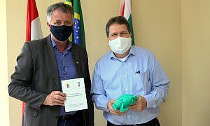 Padre Ângelo na Prefeitura de Forquilhinha 2