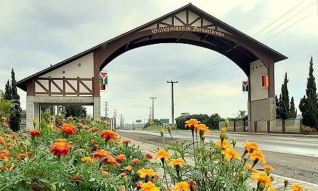 Portico com nova identidade visual Forquilhinha 1