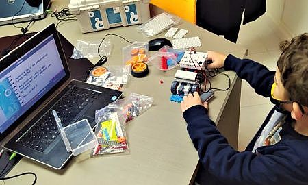 Exposicao de robos no Criciuma Shopping 2