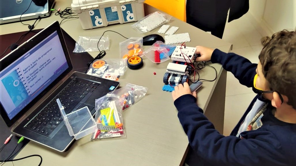 Exposicao de robos no Criciuma Shopping 2