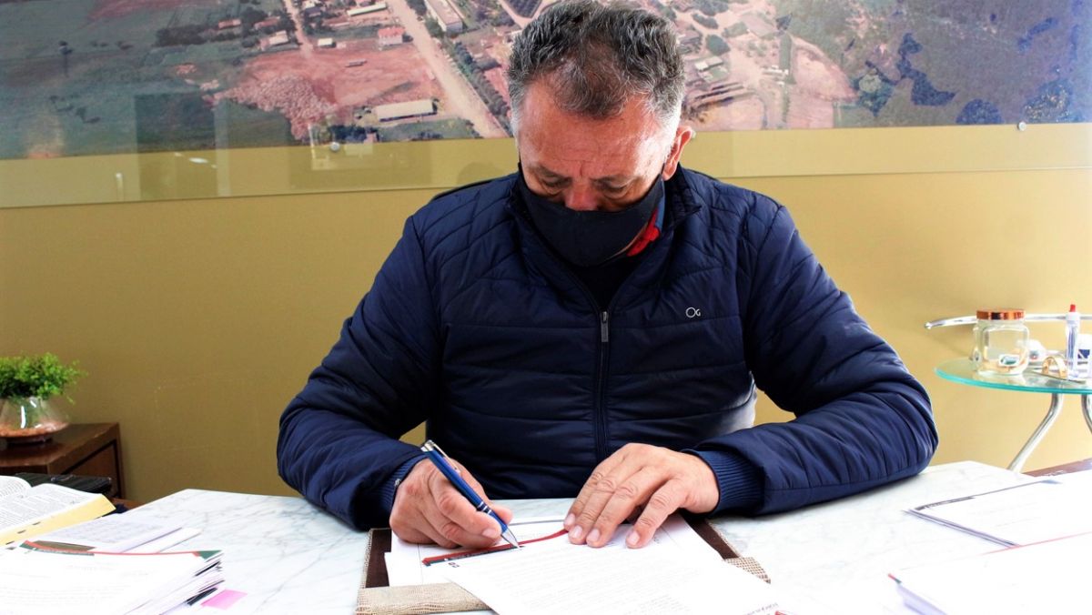 Prefeito de Forquilhinha Dimas 2