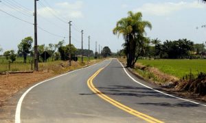 Arquivo trecho ja pavimentado da Rodovia Francisco Ricken