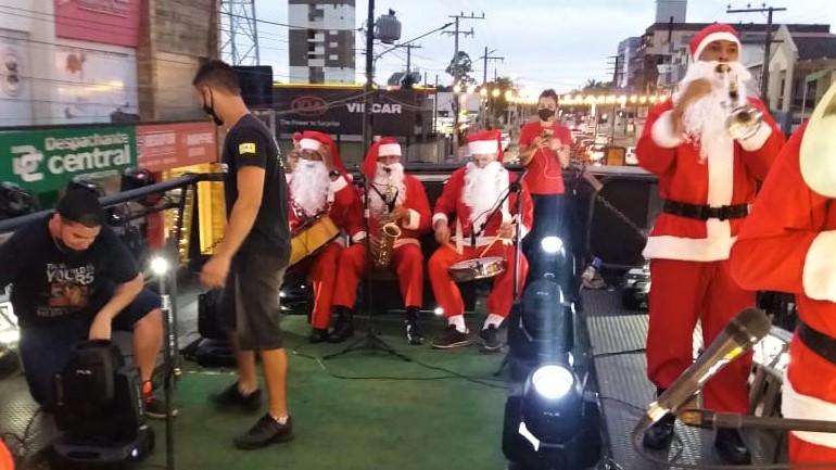 Caravana natalina Forquilhinha 1