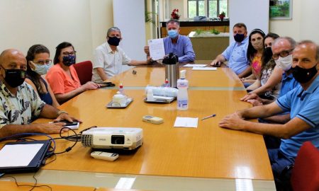 OS pavimentacao da Rodovia Linha Eyng