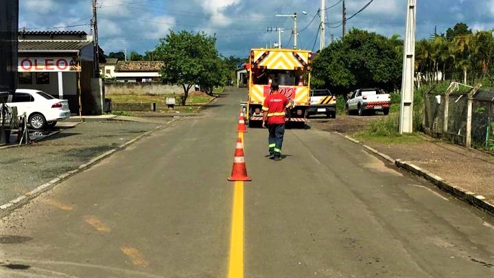 Pintura em ruas de Forquilhinha 2