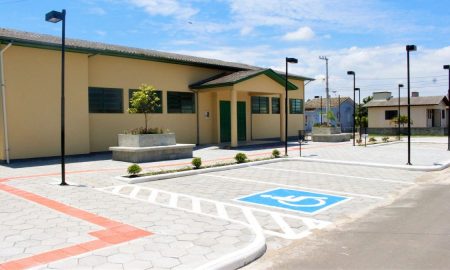 Praca Centro Comunitario Clarissas 29