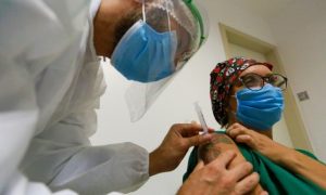 vacinacao profissionais da saude 20210126 1773469033