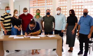 Assinaturacontratocreche 01