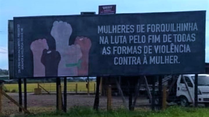 Outdoor de coletivo de mulheres gera polêmica nas redes sociais 8 outdoor q