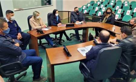 Vereadores com a equipe da Saude de Forquilhinha 3