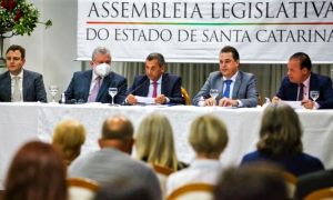 042dfac7b21373fa7a37a9aab8b6a878fd54170d