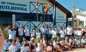 Alunos da Escola Jose Alessio na Camara de Forquilhinha 1