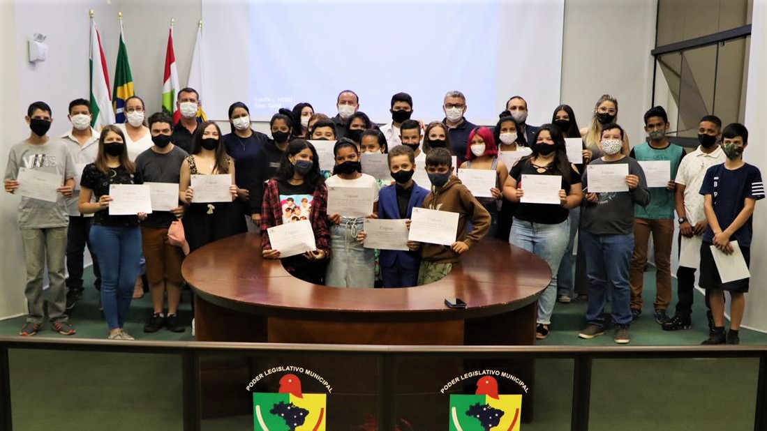 Formatura Cras Informatica 29