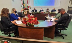 45a Sessao da Camara de Forquilhinha 1