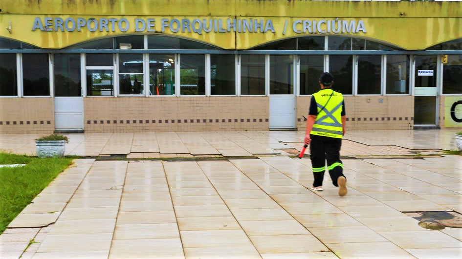 aeroporto diomicio freitas