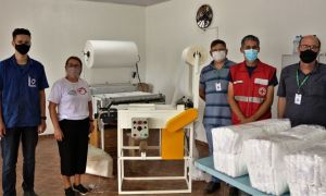 UniSatc Maquina de fraldas