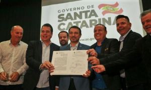 em forquilhinha r 20 milhoes do plano 1000 garantem a revitalizacao da avenida 25 de julho e a criacao da rota turistica 20220506 1176294787