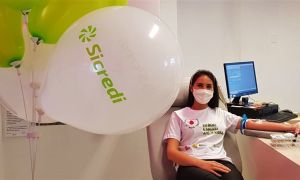 gente que coopera doa