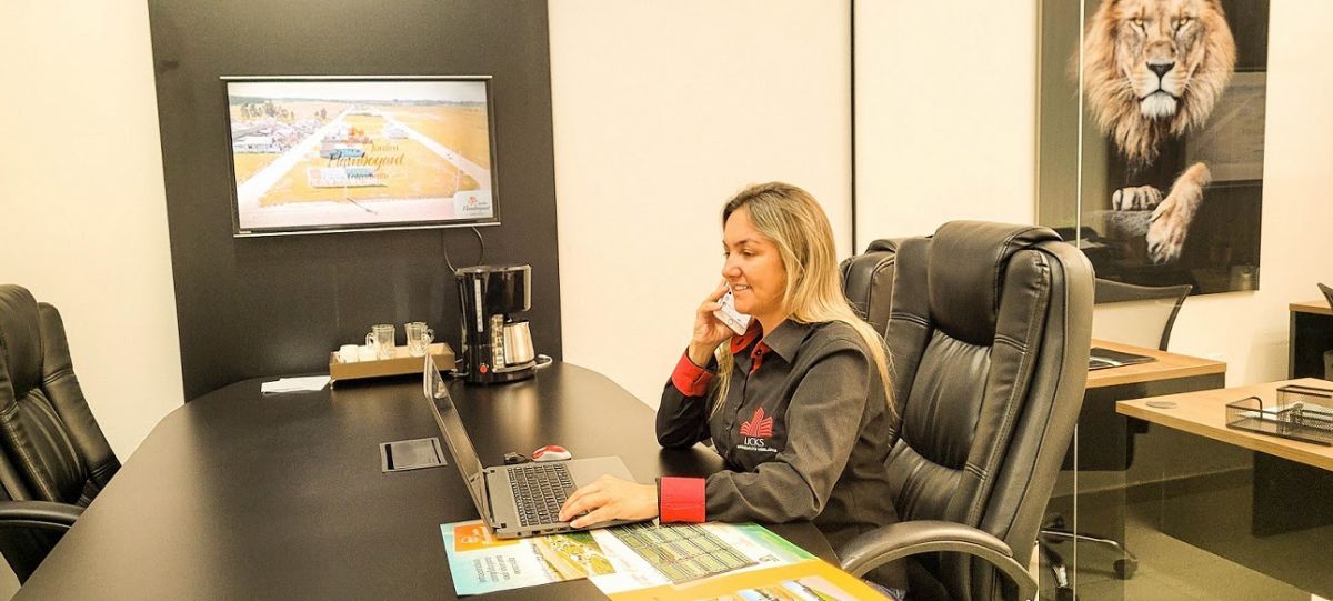 Corretor de Imóveis