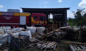 Incêndio Madeireira