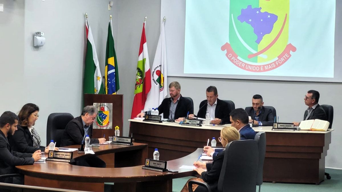 Vereadores de Forquilhinha prestam solidariedade às vítimas das enchentes no RS