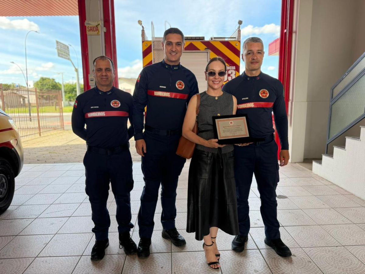 Bombeiros de Forquilhinha recebem novos equipamentos por meio de parceria com o MPSC 7 Bombeiro
