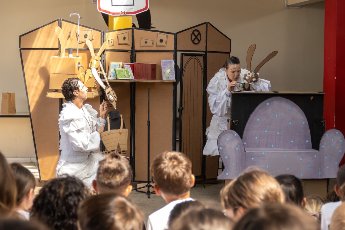 Peça de Teatro "Felpo Filva" encerra projeto Cena-Sul Revirada nesta sexta-feira em Forquilhinha 7 teatro